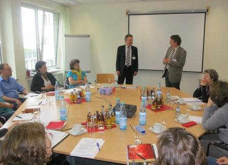 Einführung in den Workshop durch Michael Ziegelmayer und Dr. Dietrich Munz Einführung in den Workshop durch Michael Ziegelmayer und Dr. Dietrich Munz