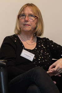 Dr. Anke Walendzik