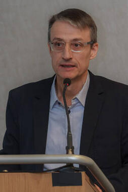 Dr. Bruno Waldvogel